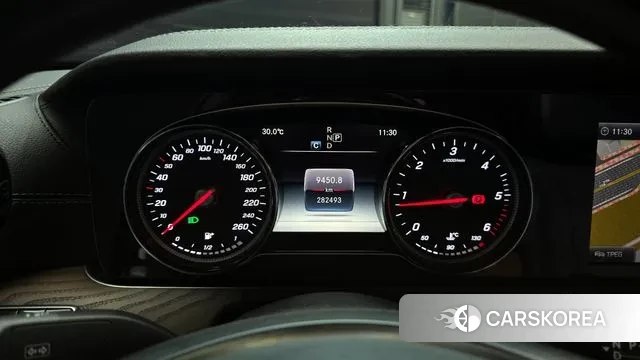 Mercedes-Benz E-Class W213 id 3039491 из Кореи 18