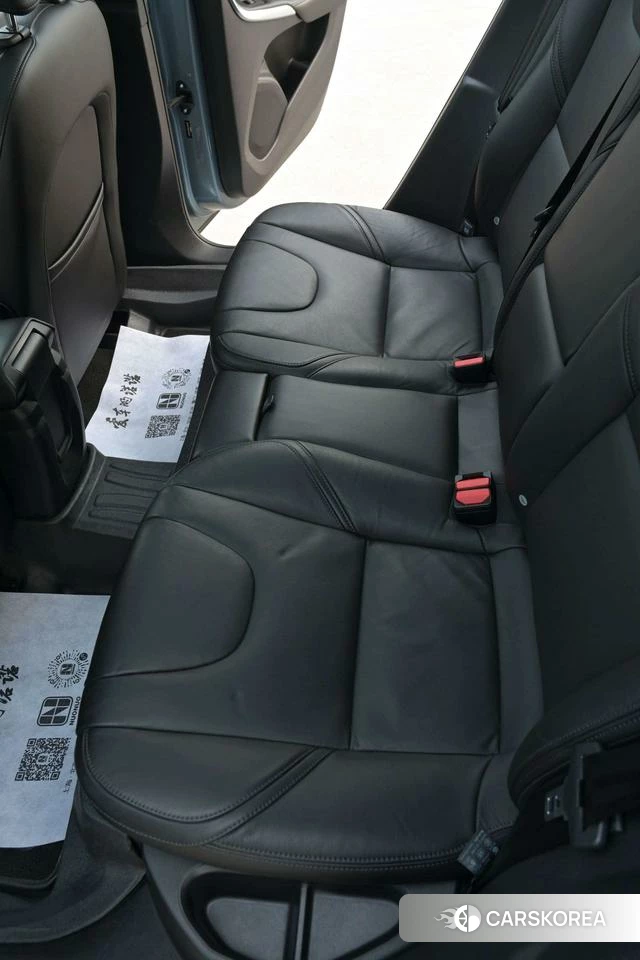 Volvo V40 id 4210924 из Китая 22