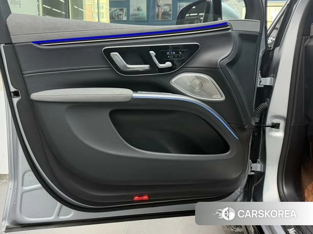 Mercedes-Benz EQS id 4291227 из Китая 16