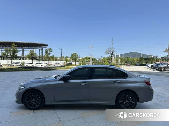 BMW 3 series id 4399969 из Китая 21