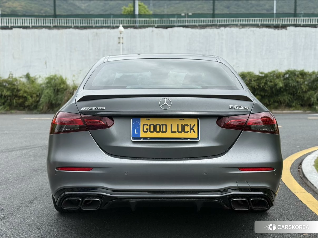 Mercedes-Benz E-class AMG id 4455762 из Китая 17