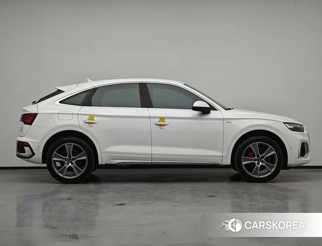 Audi Q5L Sportback id 4209530 из Китая 18