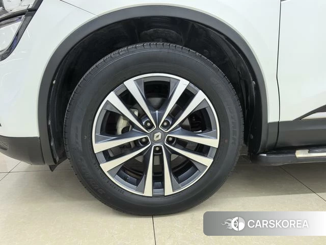 Renault Coreo id 4214017 из Китая 16