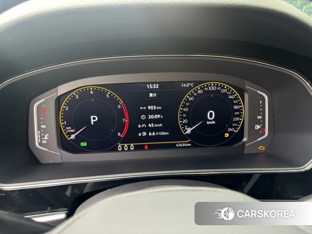 Volkswagen Passat id 4262146 из Китая 11