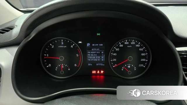 Kia Stonic id 4672833 из Кореи 30