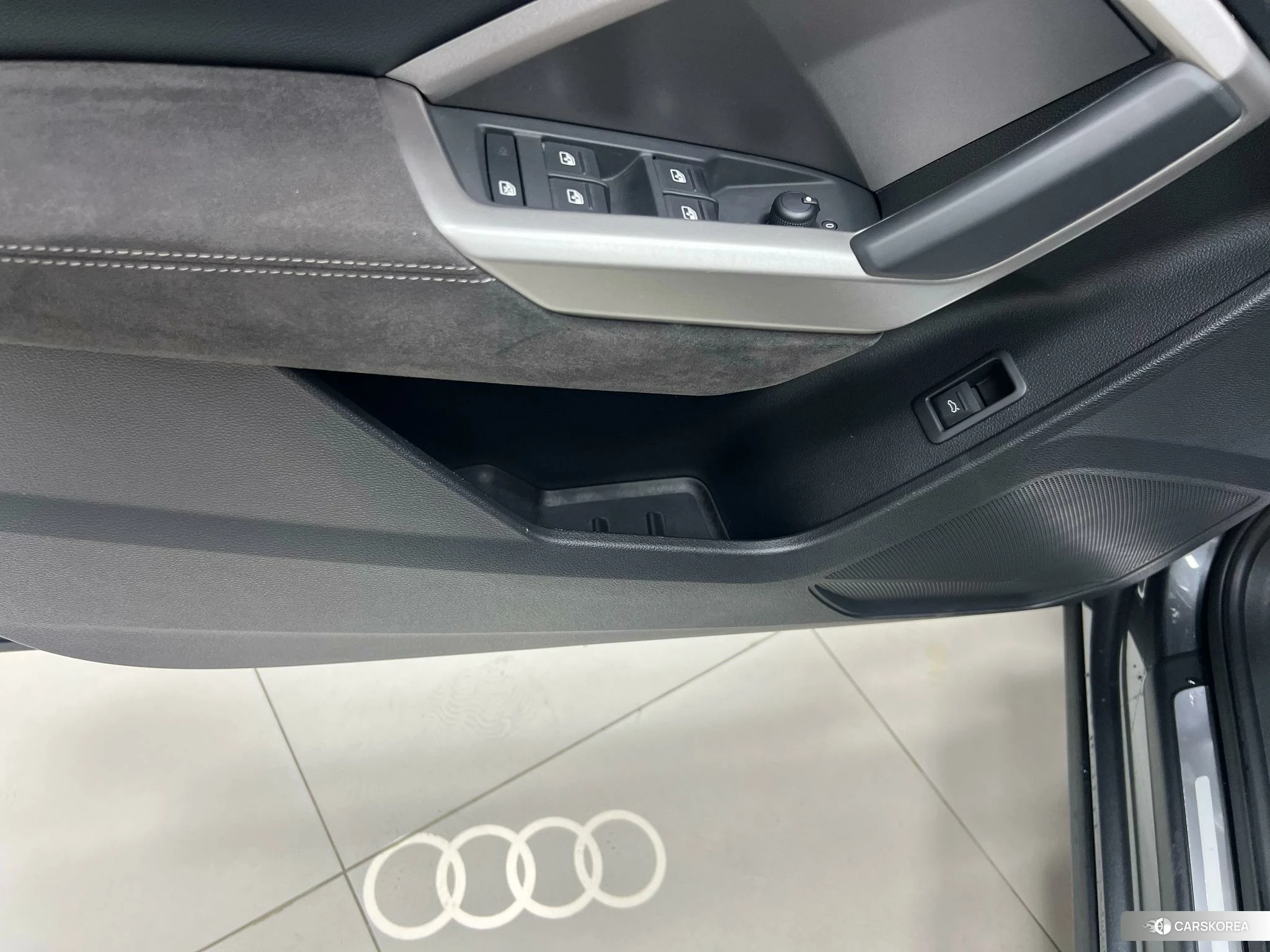 Audi Q3 id 4420914 из Китая 23