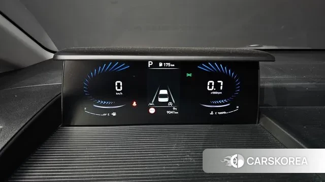 Hyundai Staria id 2488790 из Кореи 18