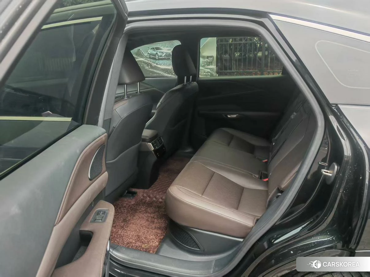 Lexus RX id 4454367 из Китая 8