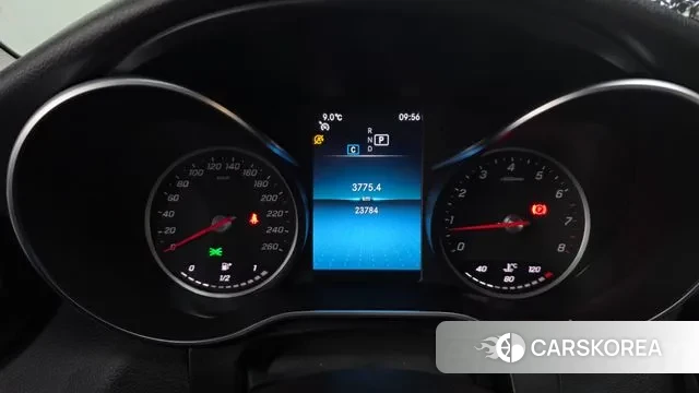 Mercedes-Benz C-Class W205 id 3703123 из Кореи 18