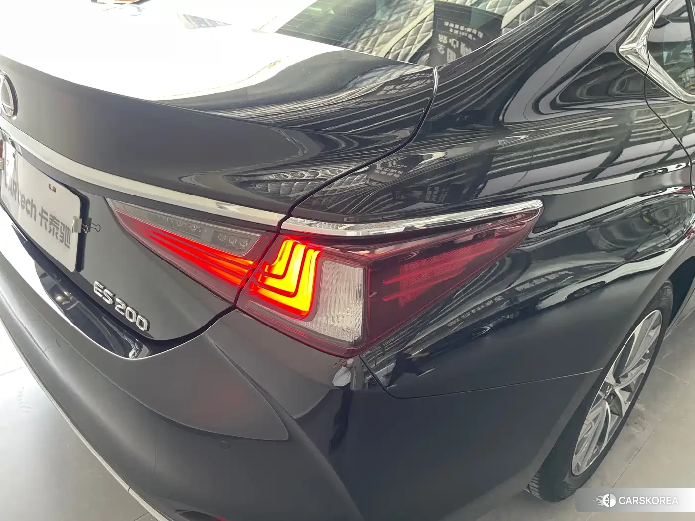 Lexus ES id 4577608 из Китая 28