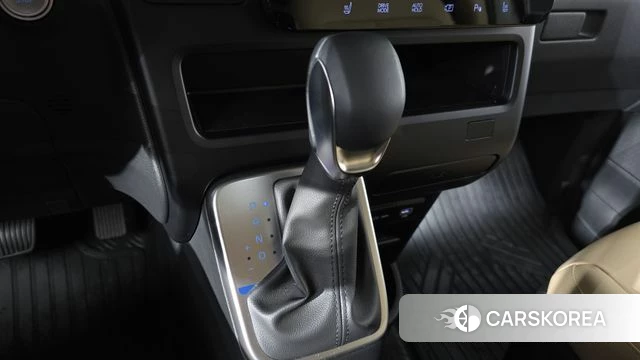 Hyundai Staria id 4612260 из Кореи 28