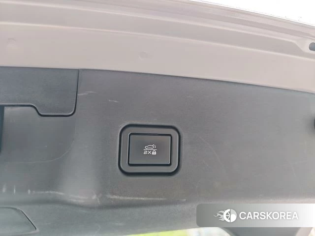Chang'an UNI-V id 4380448 из Китая 17