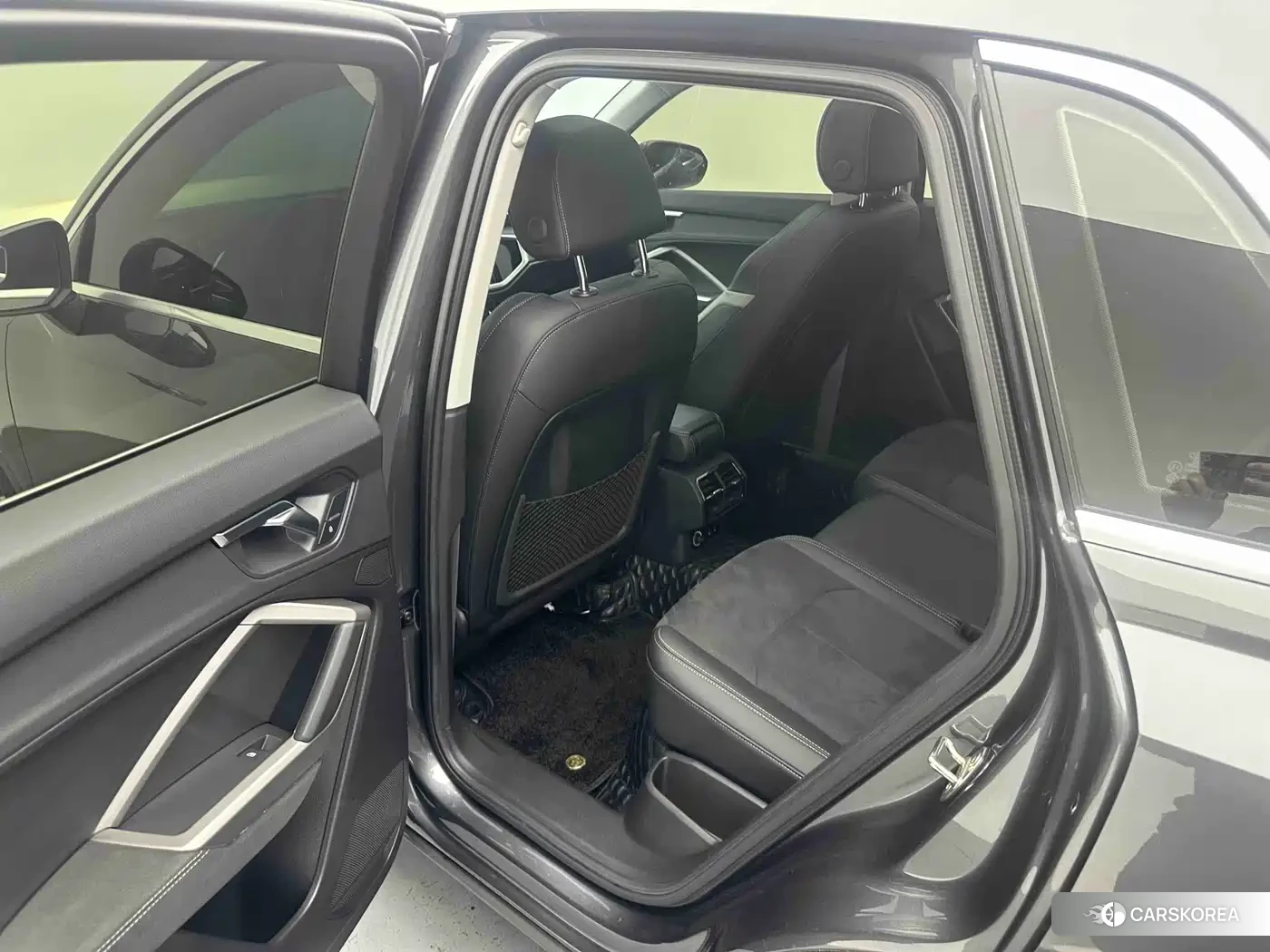 Audi Q3 id 4644586 из Китая 18