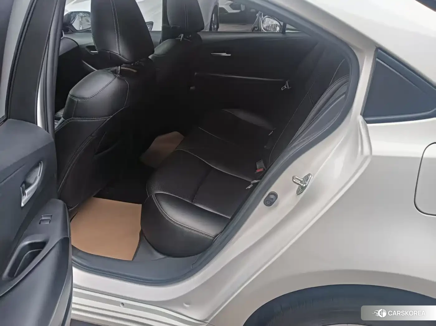 Toyota Corolla id 4600440 из Китая 8