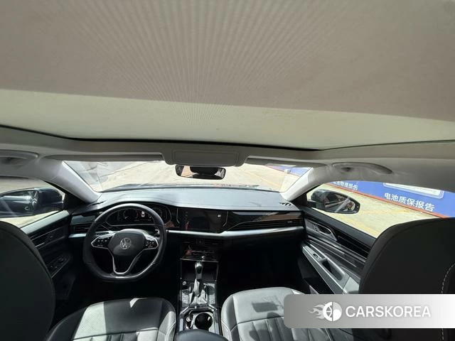 Volkswagen Passat id 4260434 из Китая 8