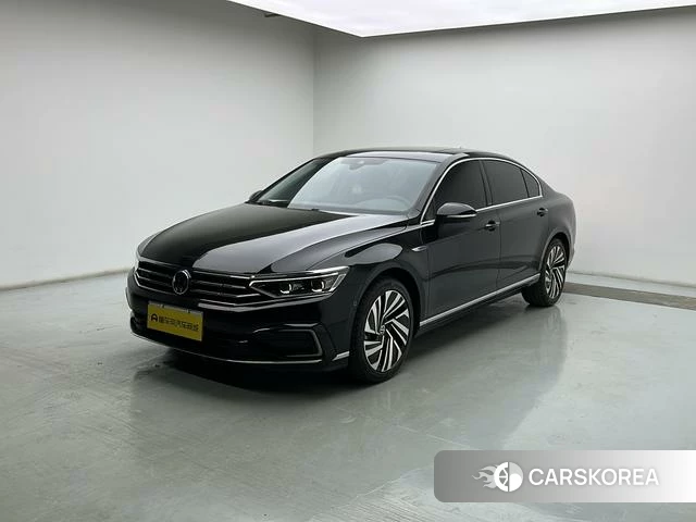 Volkswagen Magotan PHEV id 4307727 из Китая 18