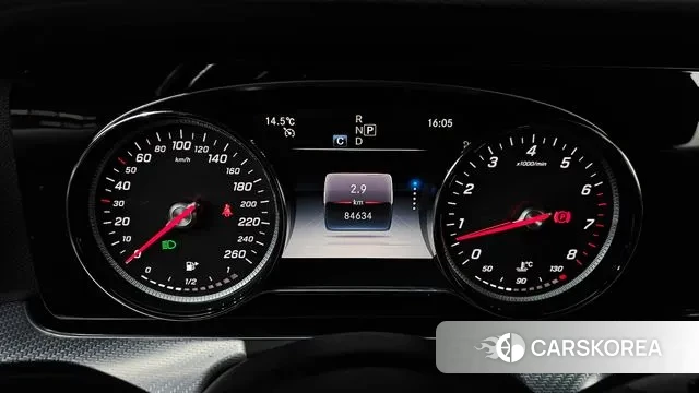 Mercedes-Benz E-Class W213 id 3741978 из Кореи 18