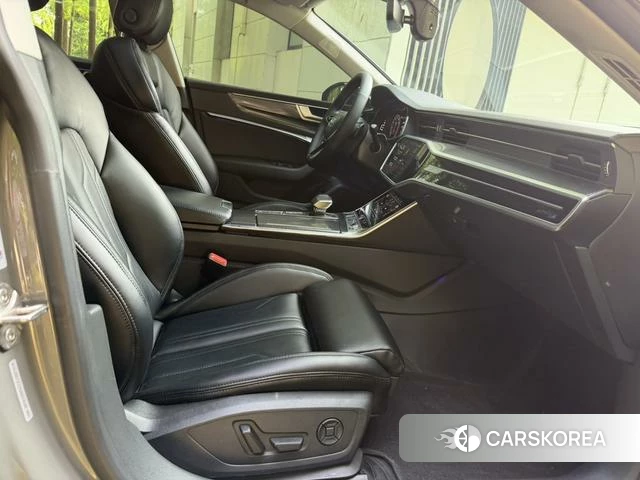 Audi A7 id 4297451 из Китая 10