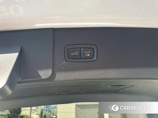 Porsche Cayenne (PO536) id 3911680 из Кореи 14