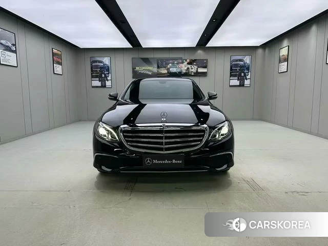 Mercedes-Benz E-class id 4207873 из Китая 8