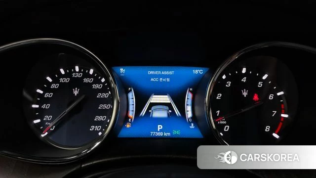 Maserati Quattroporte id 3942871 из Кореи 18