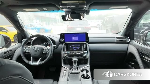 Lexus LX id 4239604 из Китая 8