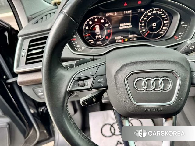 Audi Q5L id 4240112 из Китая 37