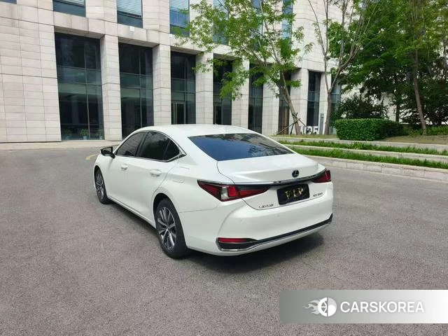 Lexus ES id 4314006 из Китая 8
