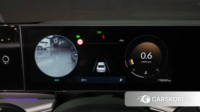 Hyundai Grandeur (GN7) id 4528666 из Кореи 33