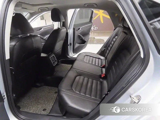 Volkswagen The New Passat id 3024583 из Кореи 18