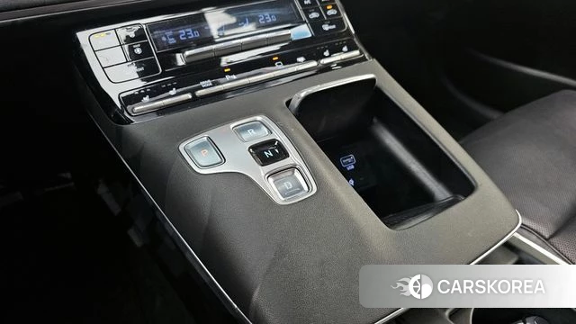 Hyundai The New Grandeur IG id 4196322 из Кореи 29