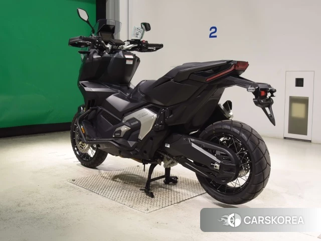 Проданный Honda X-ADV 750 id 4374302 из Японии, фото 8