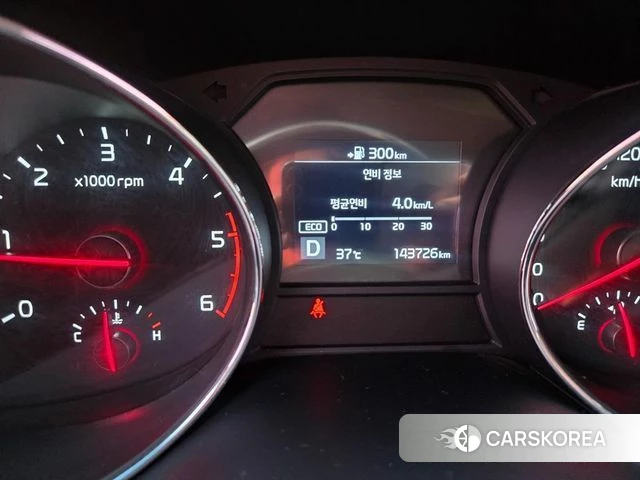 Kia The New Carnival id 4658309 из Кореи 17
