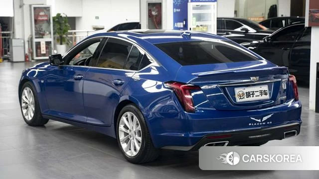Cadillac CT5 id 3896287 из Китая 18