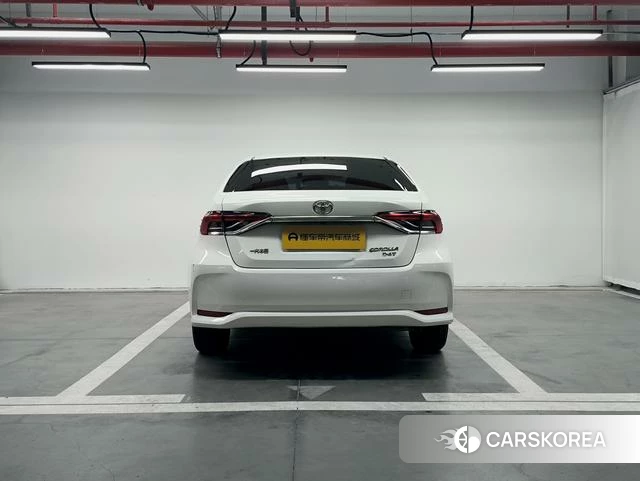 Toyota Corolla id 4254561 из Китая 18