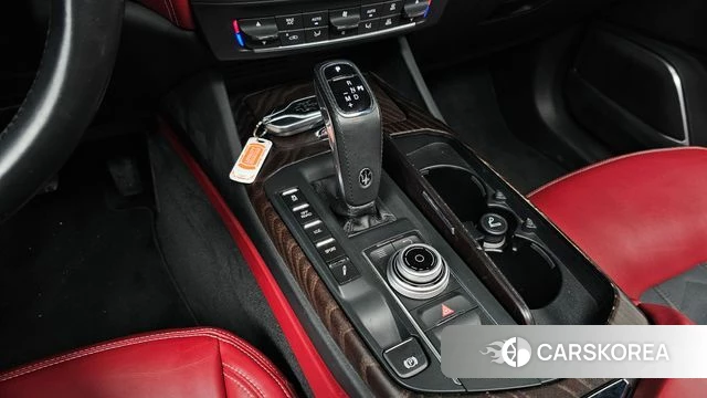 Maserati Levante id 4581621 из Кореи 32