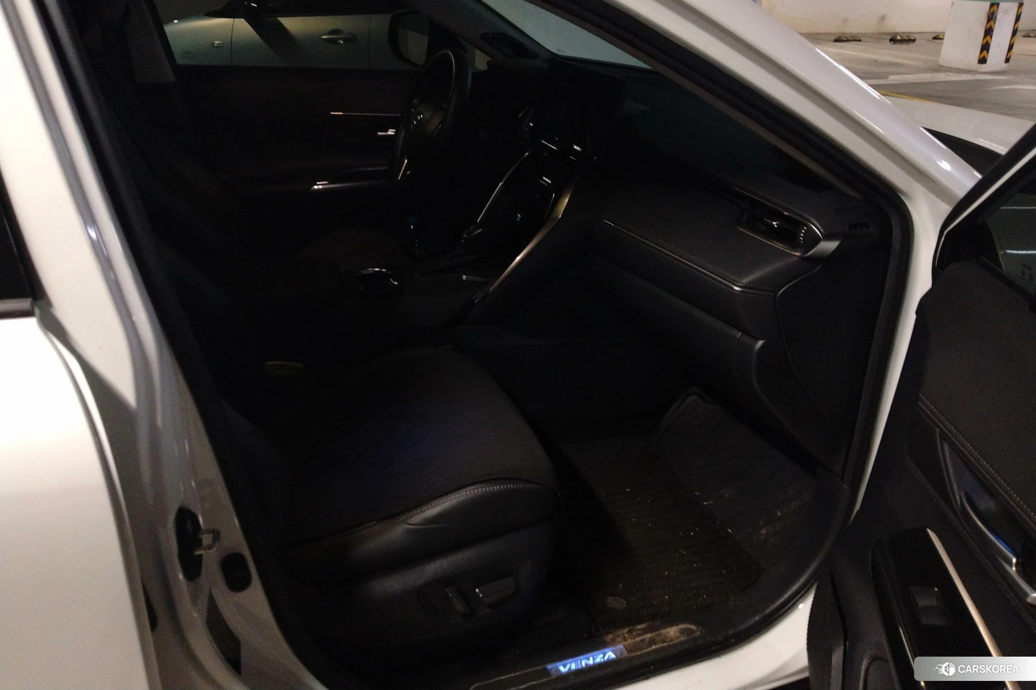 Toyota Venza id 4514932 из Китая 15