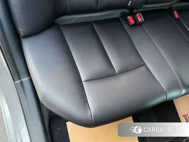 Nissan Xuan Yi id 4254431 из Китая 28