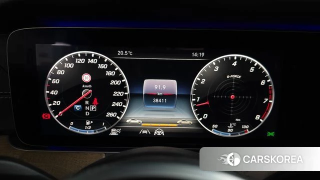 Mercedes-Benz E-Class W213 id 4179952 из Кореи 19