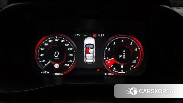 Volvo XC40 id 3727743 из Кореи 18