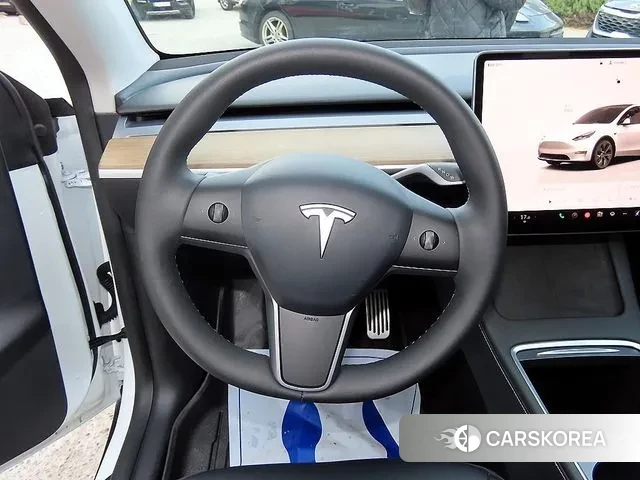 Tesla Model Y id 3338564 из Кореи 18