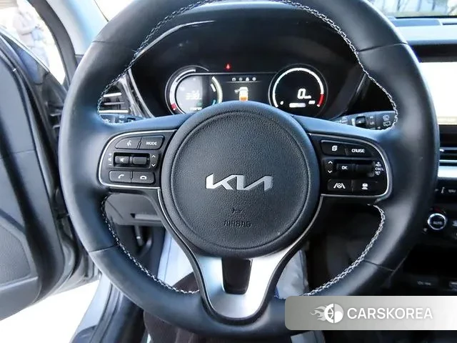 Kia Niro EV id 3373580 из Кореи 18