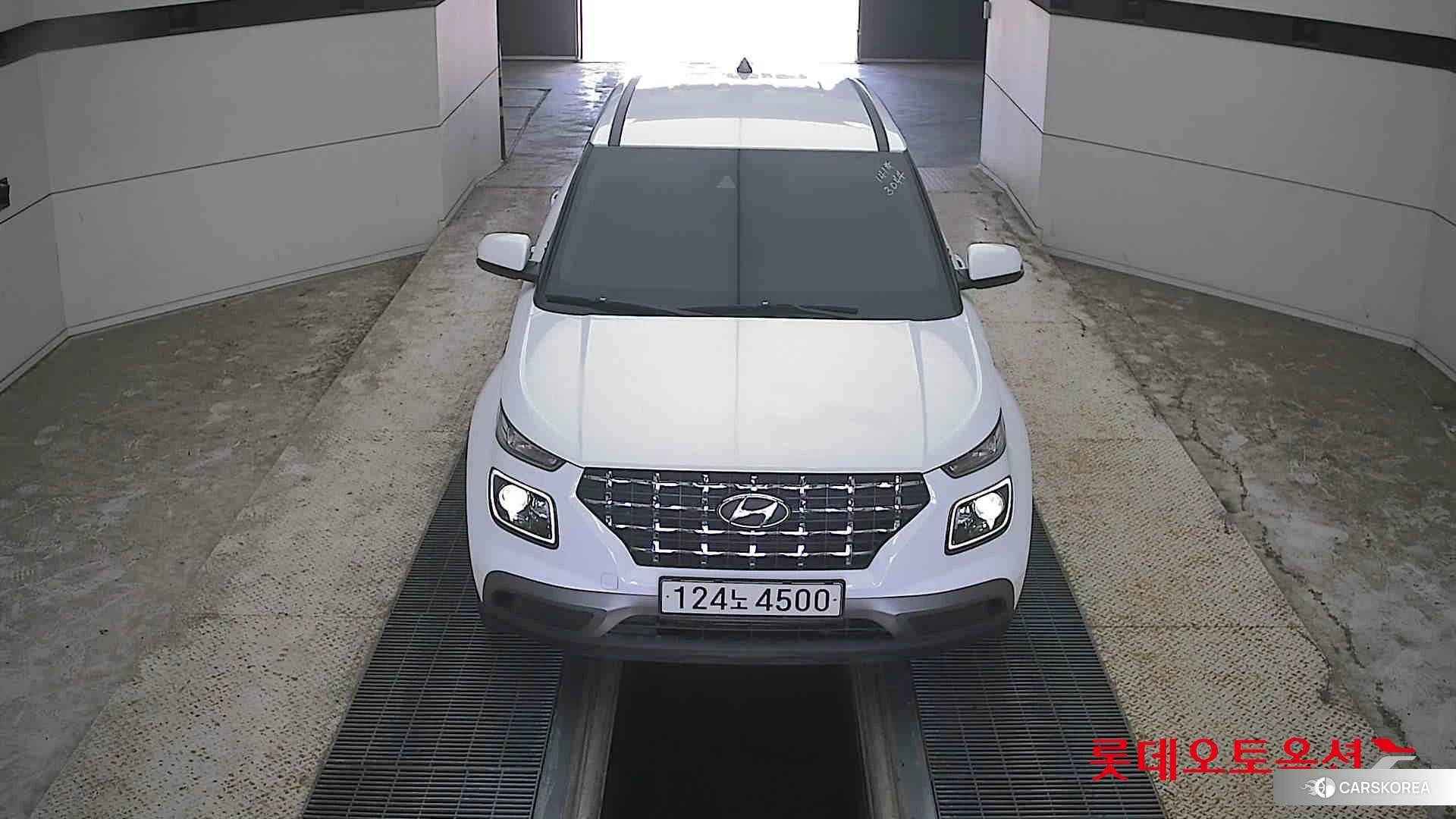 Hyundai Venue id 4669058 из Кореи 34