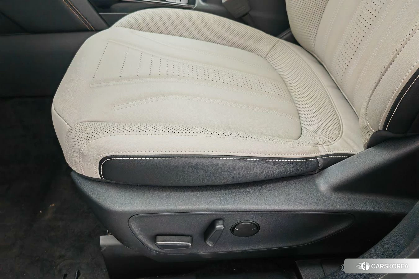 Ford Ruiji PHEV id 4420102 из Китая 22