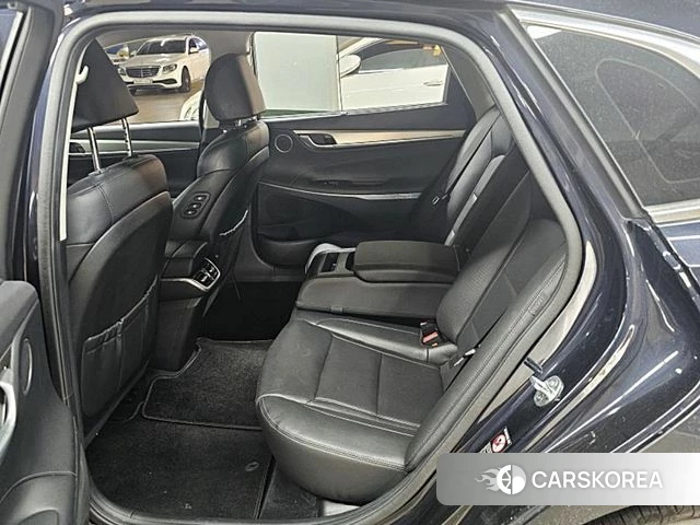 Hyundai The New Grandeur IG Hybrid id 4350900 из Кореи 12
