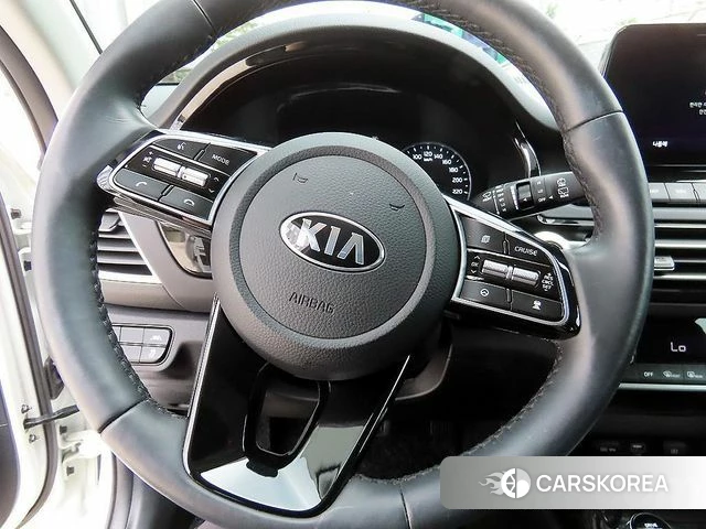 Kia Seltos id 4409872 из Кореи 18