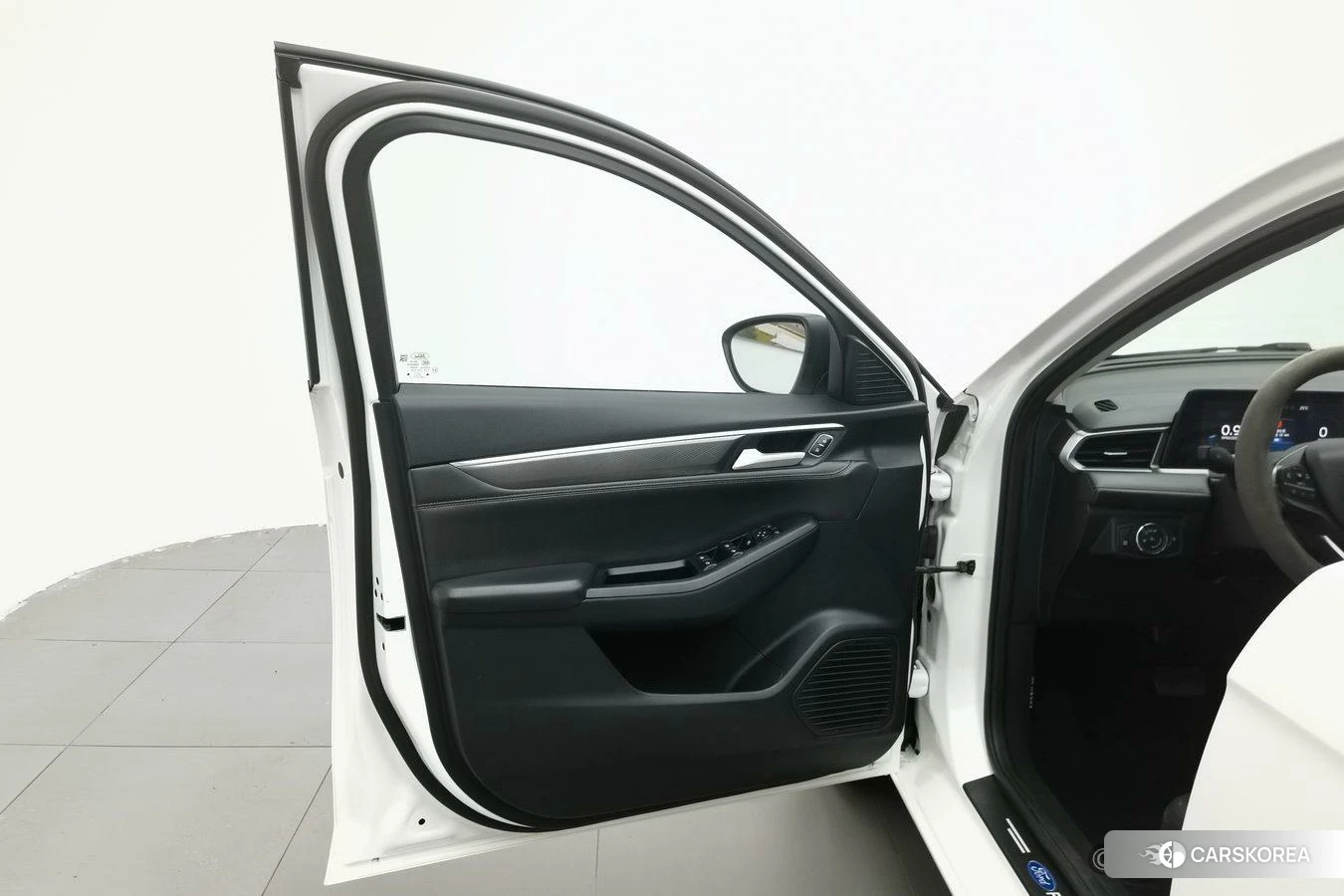 Ford Forrest id 4505005 из Китая 22