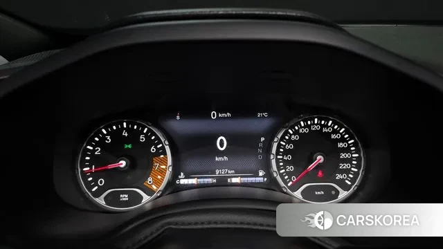 Jeep Renegade id 3262907 из Кореи 18