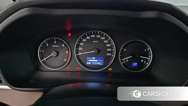 Hyundai The New Grand Starex id 3753555 из Кореи 18