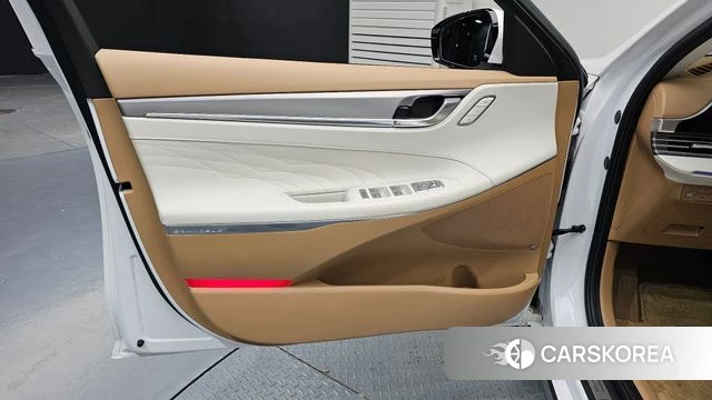 Hyundai The New Grandeur IG id 4923285 из Кореи 32